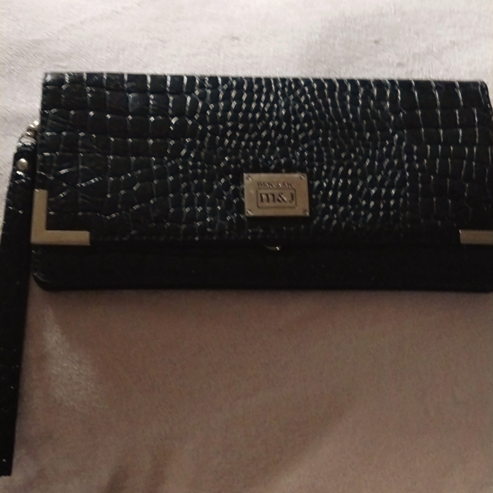 Mac & Jac Faux Croc Wallet - Patent Leather